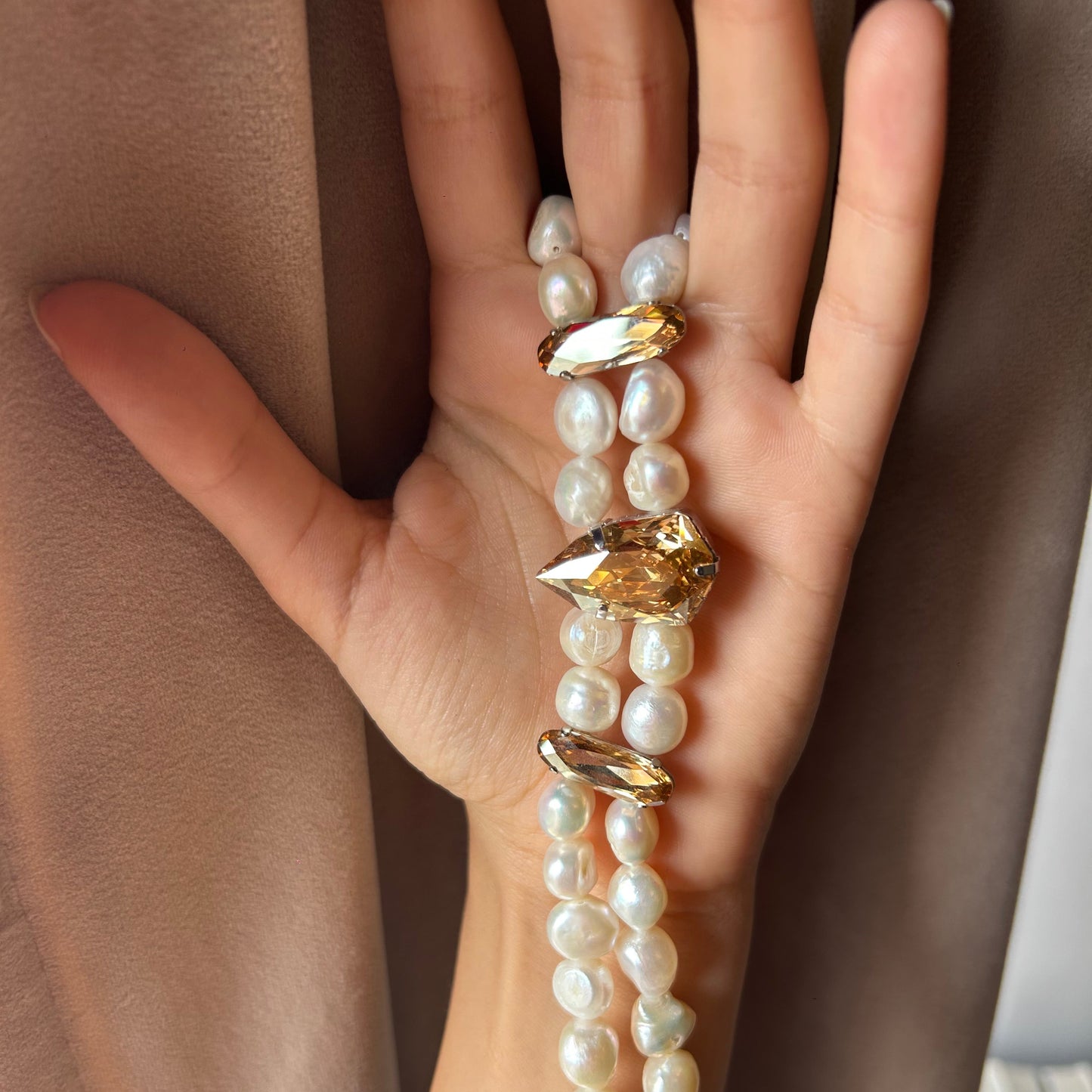 Champagne Toast Choker