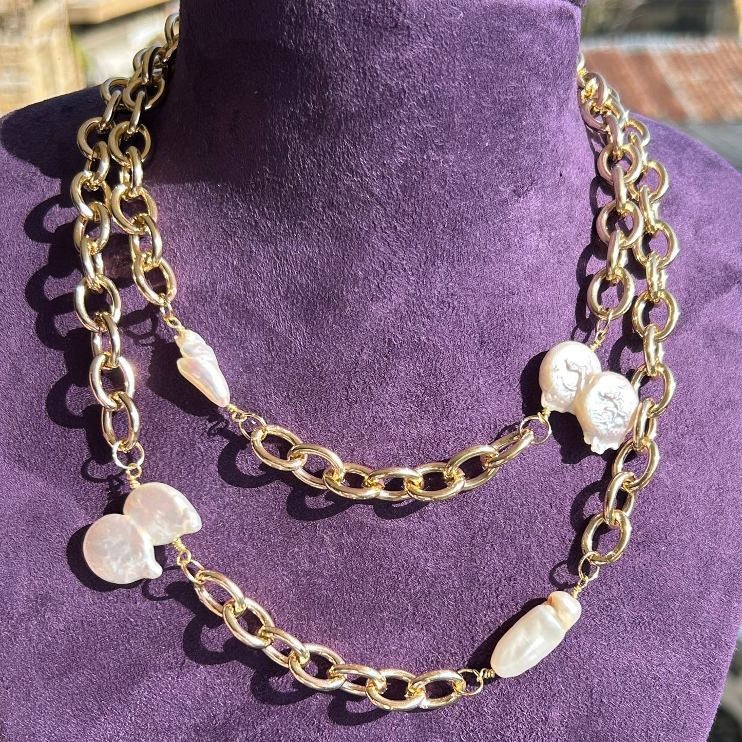 Pearl treasure necklace