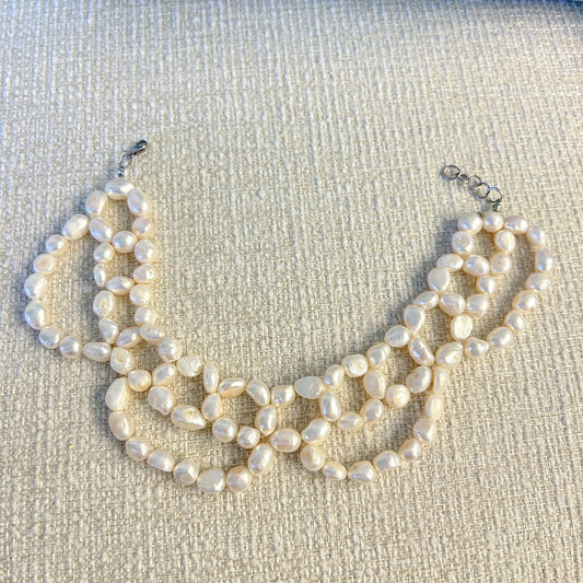 Pearl Collar Necklace