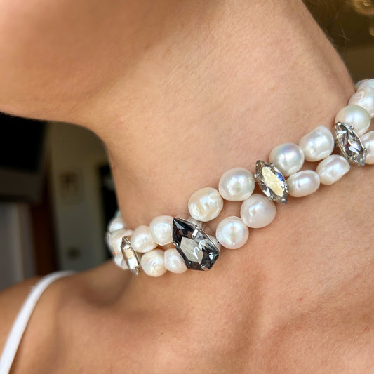 Noir Lune Choker